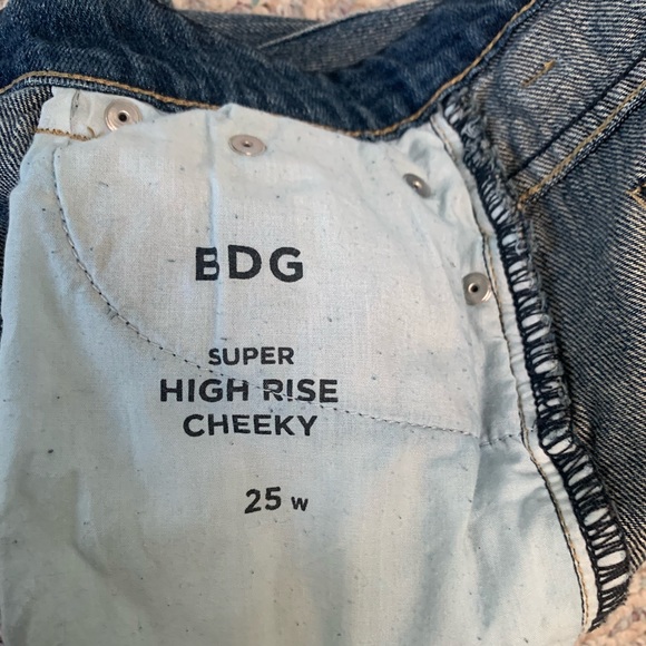 NWOT Urban Outfitters Denim 25W - Picture 4 of 4